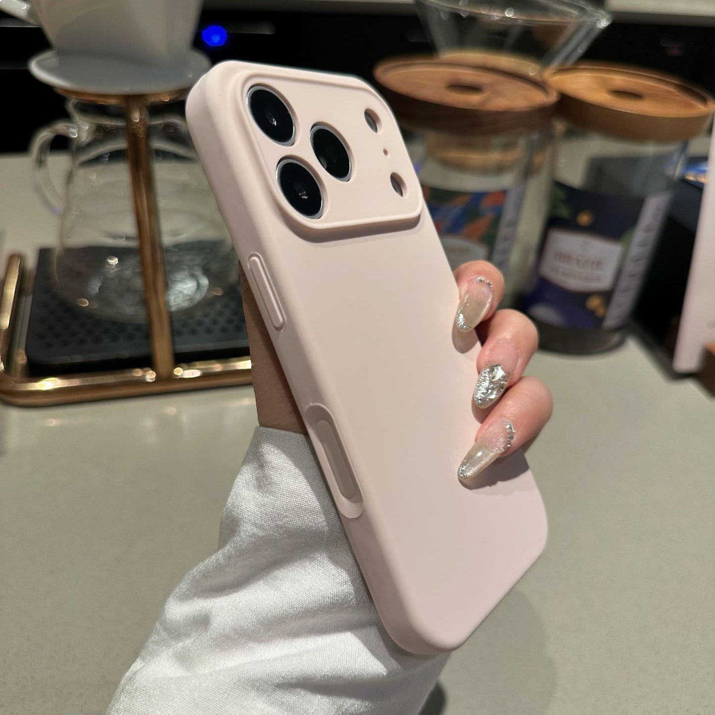 iPhone17 fine hole liquid silicone case