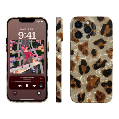 Leopard print shell pattern