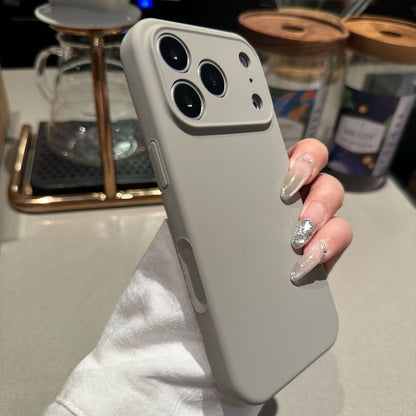 iPhone17 fine hole liquid silicone case