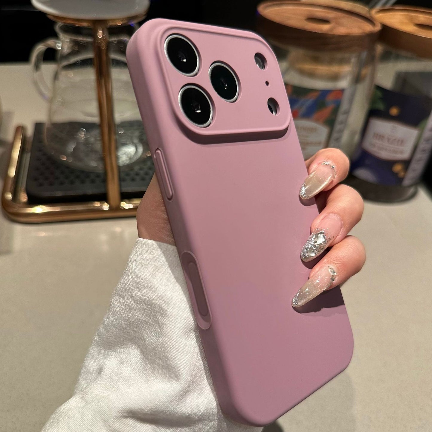 iPhone17 fine hole liquid silicone case